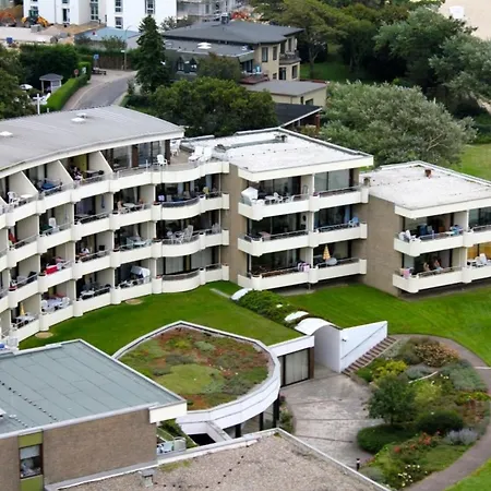 Haus Bi De Wyk C18 Апартаменты *