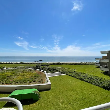 Haus Bi De Wyk C18 *